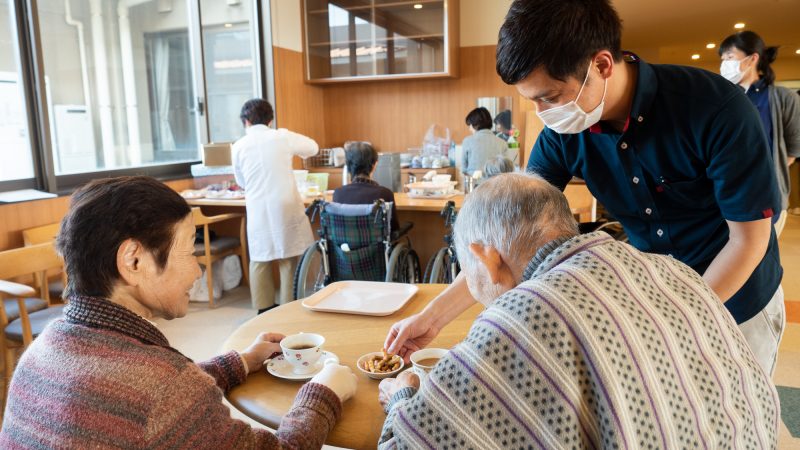 特別養護老人ホームあらしま苑で喫茶を開催！