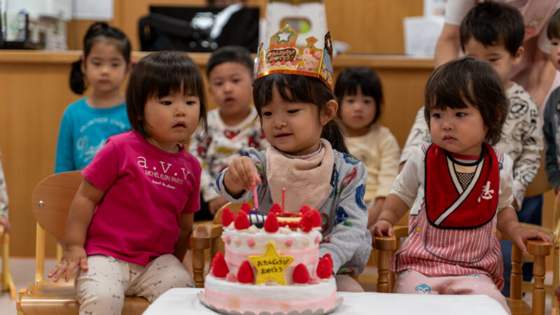 グローバルキッズルームうがた 11月のお楽しみ会＆お誕生日会を開催しました！