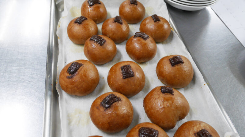 ふたみ苑にて「チョコパン」を作りました。