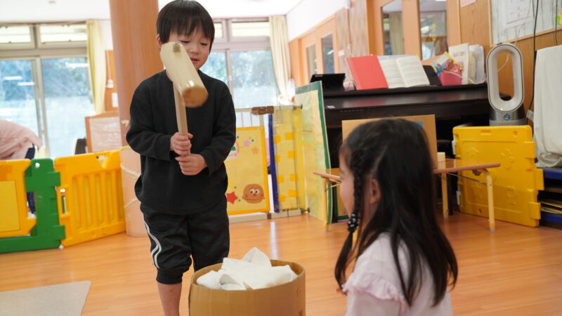 年明けの雰囲気を感じるお楽しみ会のひととき